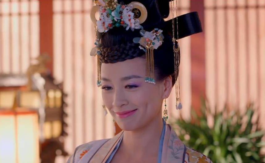 林瑞阳前妻曾哲贞:51岁和女儿同窗似姐妹,豪横指责张庭是第三者_琼瑶