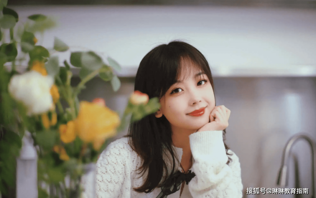 王冰冰回归后新节目首秀,终于露脸状态良好,却还是难逃诋毁之声_网友