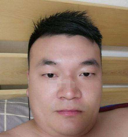 额头有"三才纹",事业有贵人相助,有发财机会,能留住财_灾祸_钱财_横纹