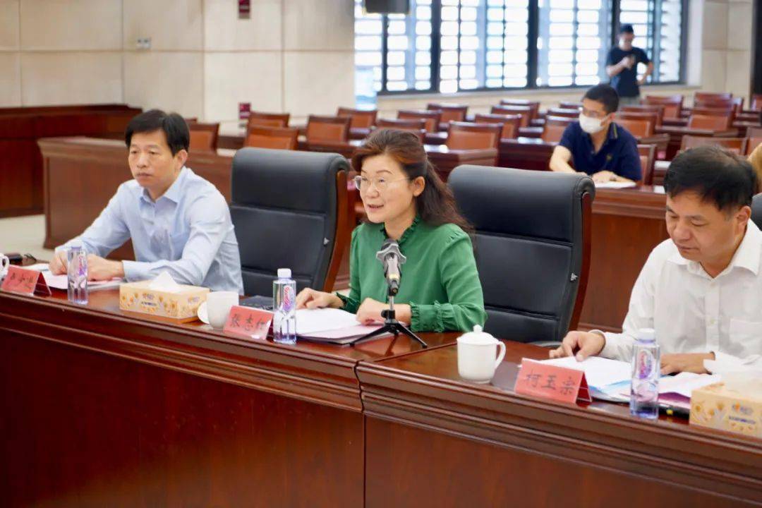 (下文简称《规划》)专家评审会,副市长张志红,副秘书长卢少进出席会议