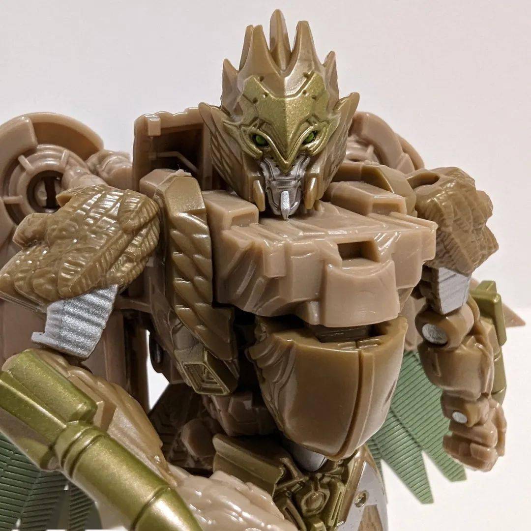 《变形金刚:超能勇士崛起》飞箭勇士,斗阵实物图首度曝光