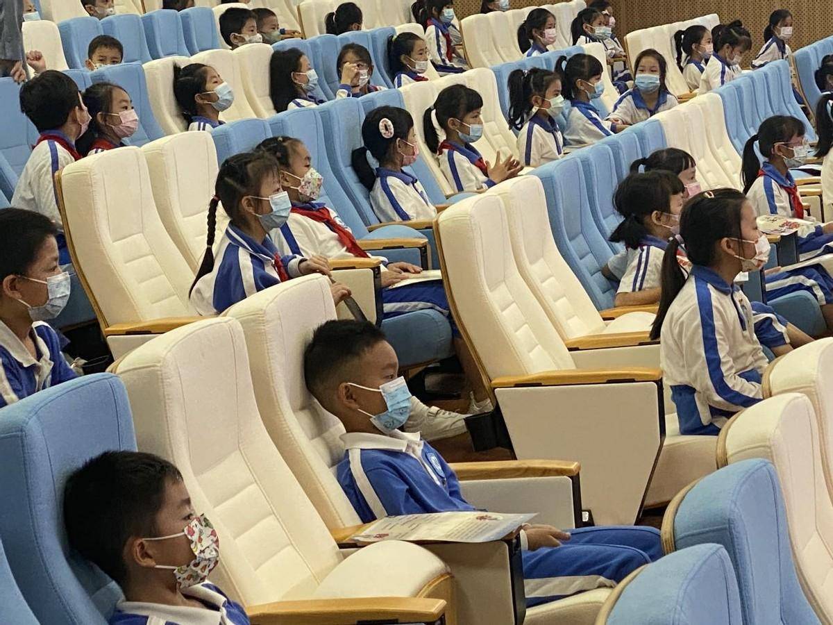 深圳"百首名曲"进校园系列活动走进宝安区海乐实验学校_教育_京剧