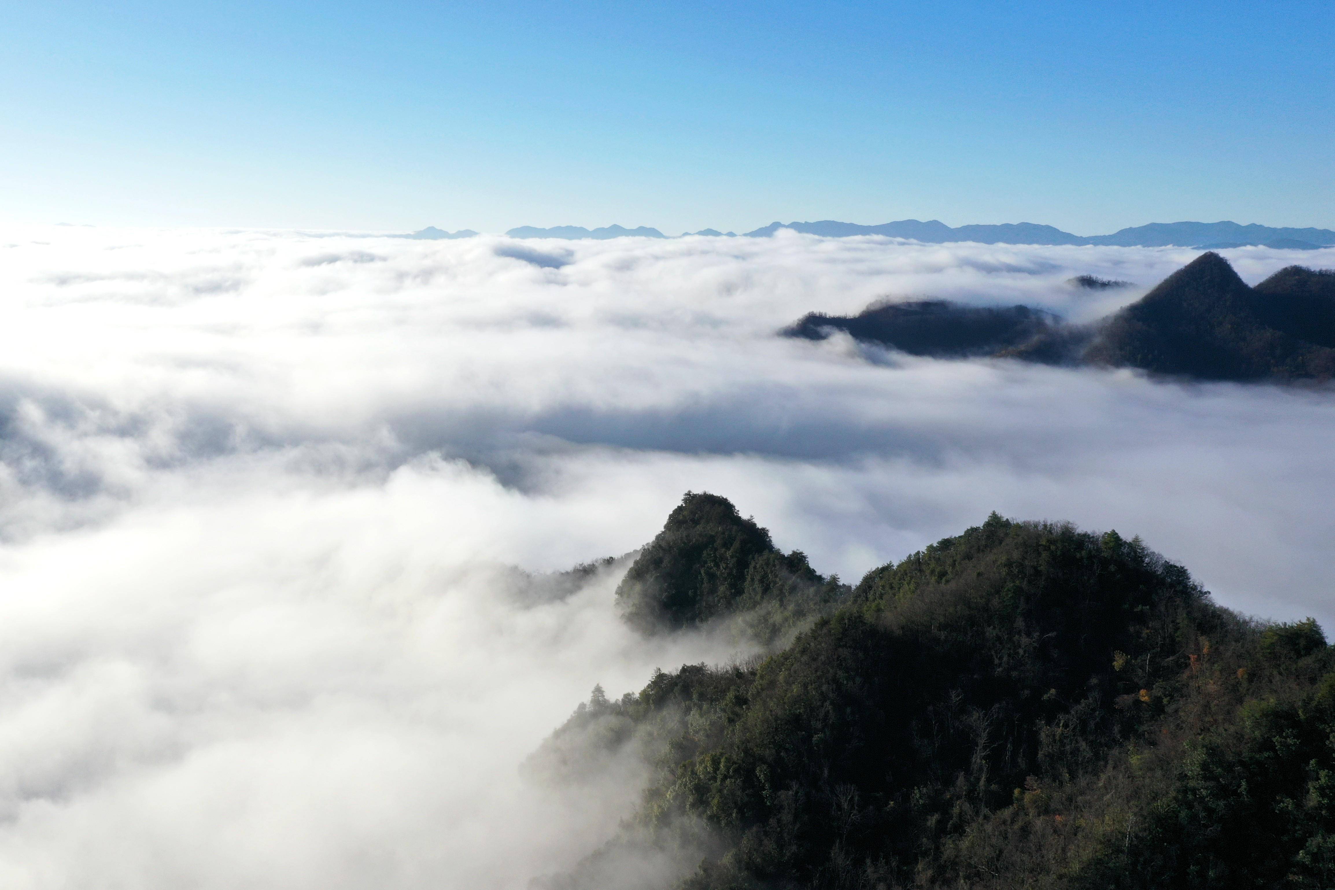 环境 湖北保康 高山云海美如画