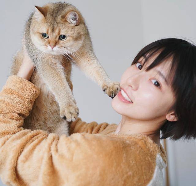 成果:18年出道仅2年,凭《爱情5》一角走红全网,实力不允许低调_角色