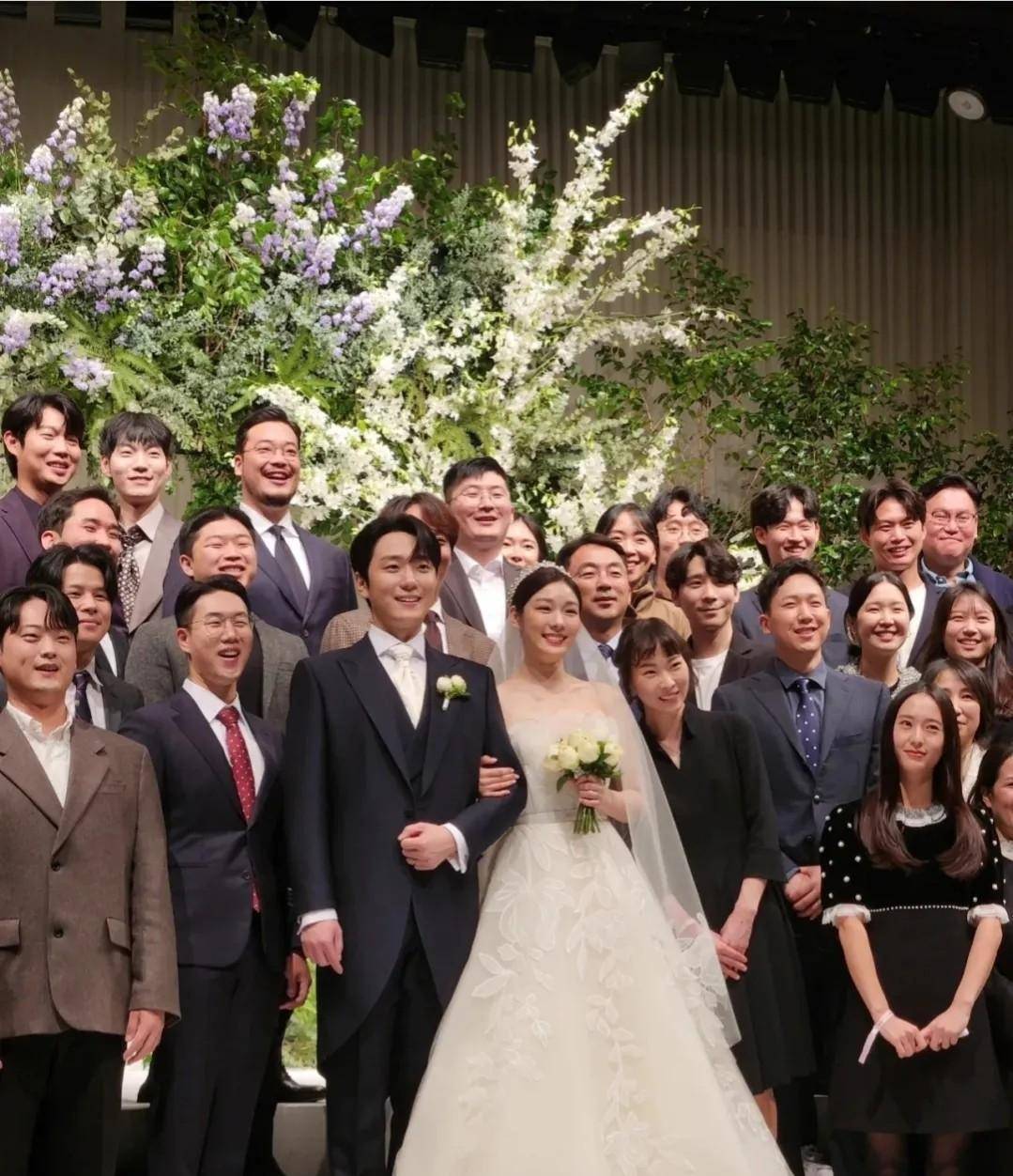 滑冰女神金妍儿:当众拒绝社长求婚,怒甩恩爱老公嫁给小5岁男偶像_训练