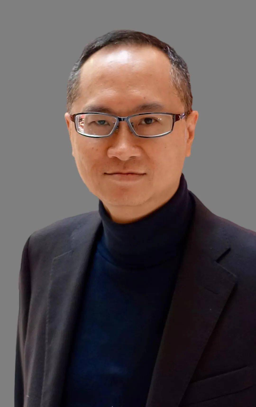 香港著名作曲家,现任香港中文大學(深圳)音乐学院副院长陈永华教授