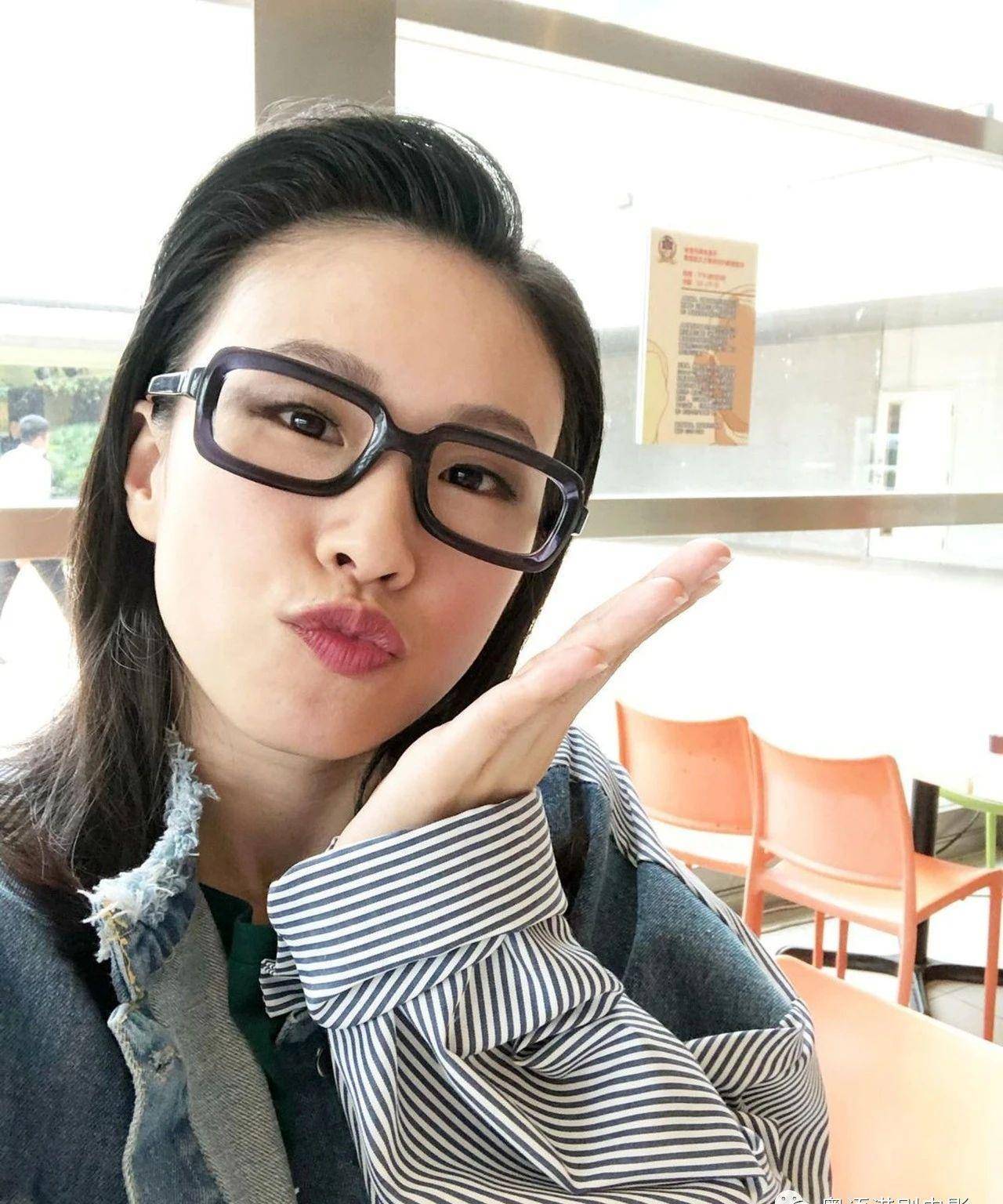 《爱回家》15位女演员素颜真面目曝光 滕丽名,吕慧仪像少女_角色_剧中