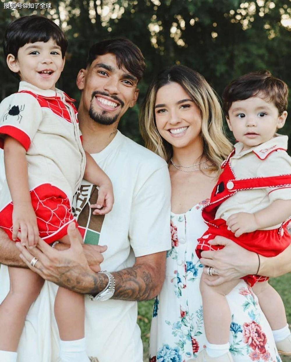 卢卡斯·帕奎塔自2018年2月以来一直与妻子玛丽亚·爱德华达·富尼耶