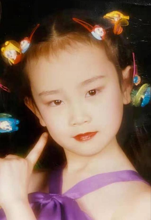 金恩圣晒张檬童年照为其庆生,高调示爱曝光私下爱称:简直甜炸了