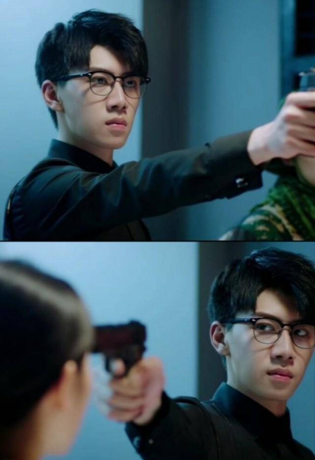 《晨阳》张九与萨维卡对待别人狠得淋漓尽致,唯有对彼此柔情似骨_郭阳