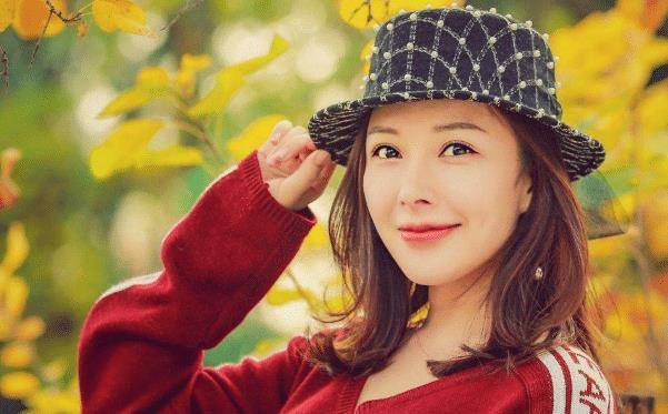 杨梓邑除了长得漂亮以外,更是一个女强人,还拥有着