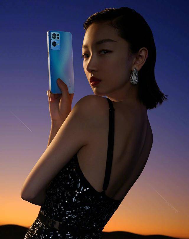 孫儷溫柔,何穗大方,楊冪最絕?_opporeno_大片_系列