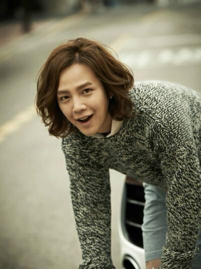 张根硕30代仍有少年感 减肥成功颜值重回巅峰 与朴信惠cp意难忘_作品