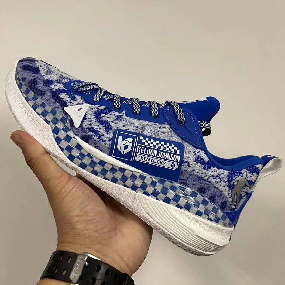 nike_kyrie_设计的