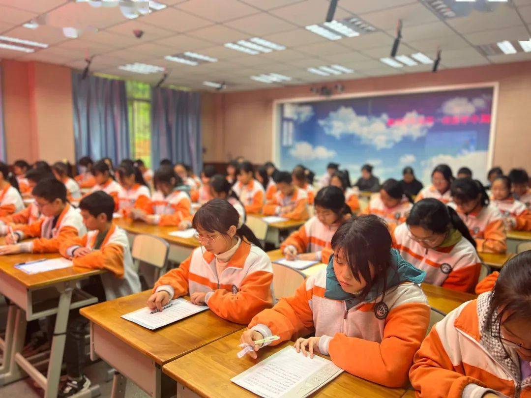 【素质教育】酉溪中学举行英语书写大赛_岳池_风采_比赛