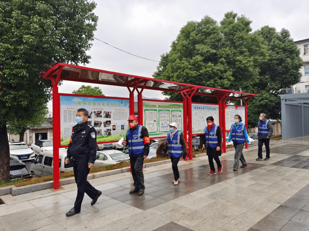 【共同缔造 】社区义警巡逻队 筑起平安守护墙_安义_工作_辖区