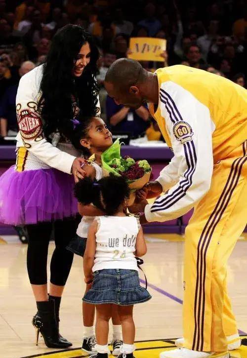 科比复婚(科比复婚后变好了吗)