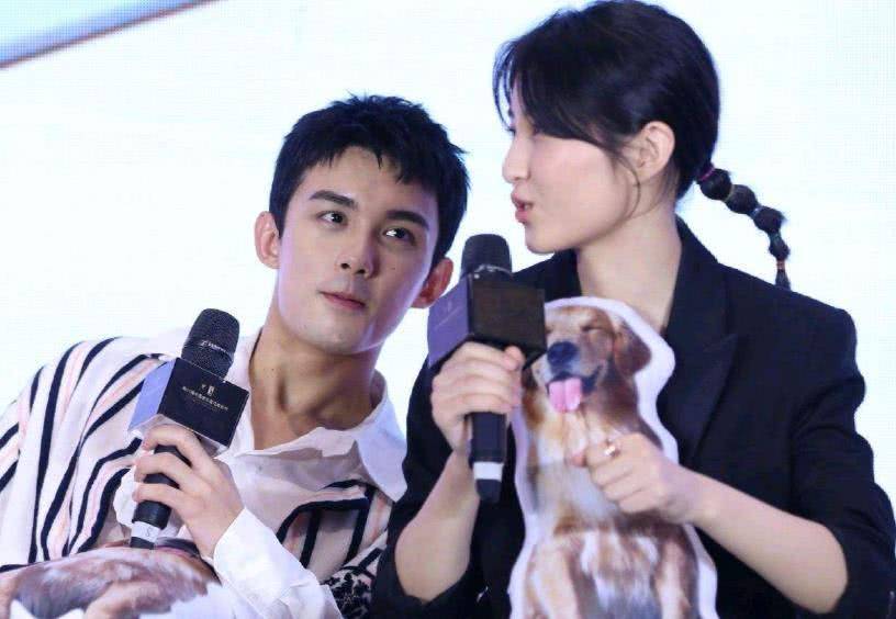 "叫张子枫和异性同框,对别人都不来电,唯独他是例外_合作_时候_陈飞宇