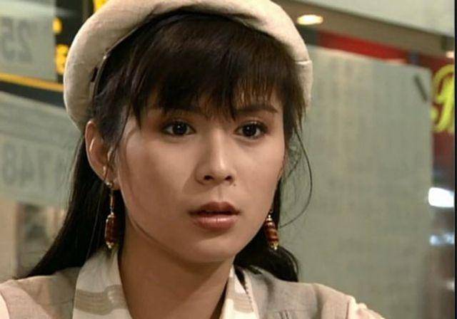 陈莉萍在《人在旅途》中是一名白富美,如今患病暴肥老公宠爱不弃_电视