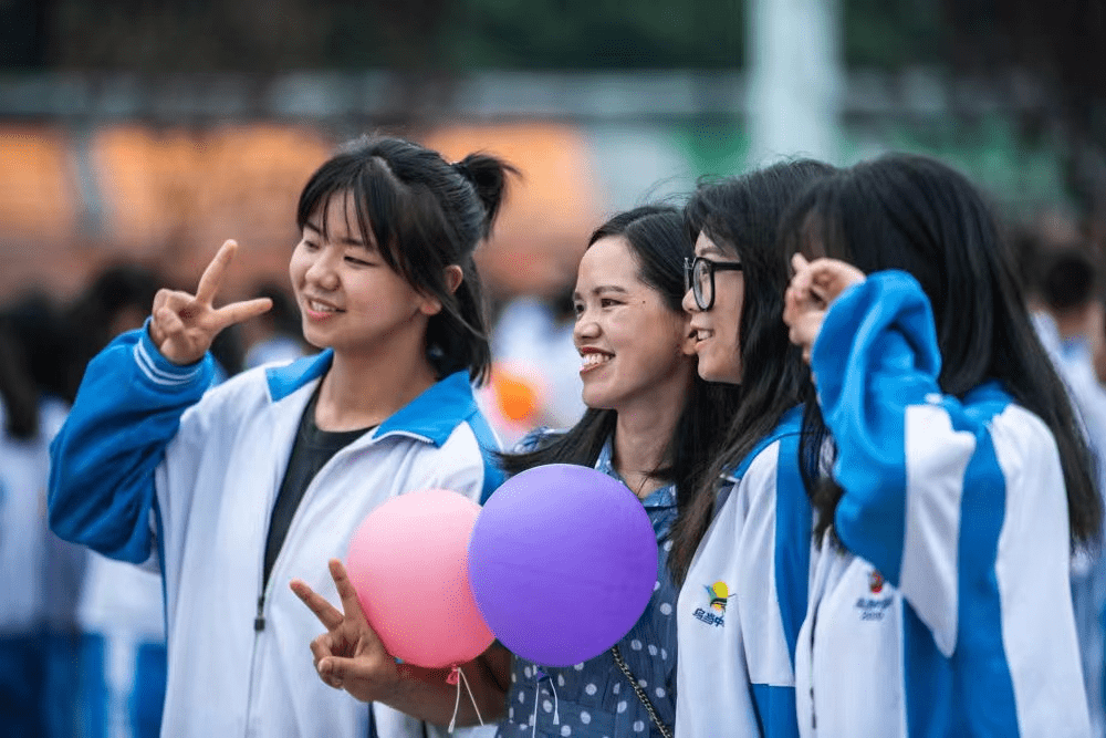 自主发展 彰显睿力,贵阳市乌当中学创建研究型学校_教育_贵州省_创新