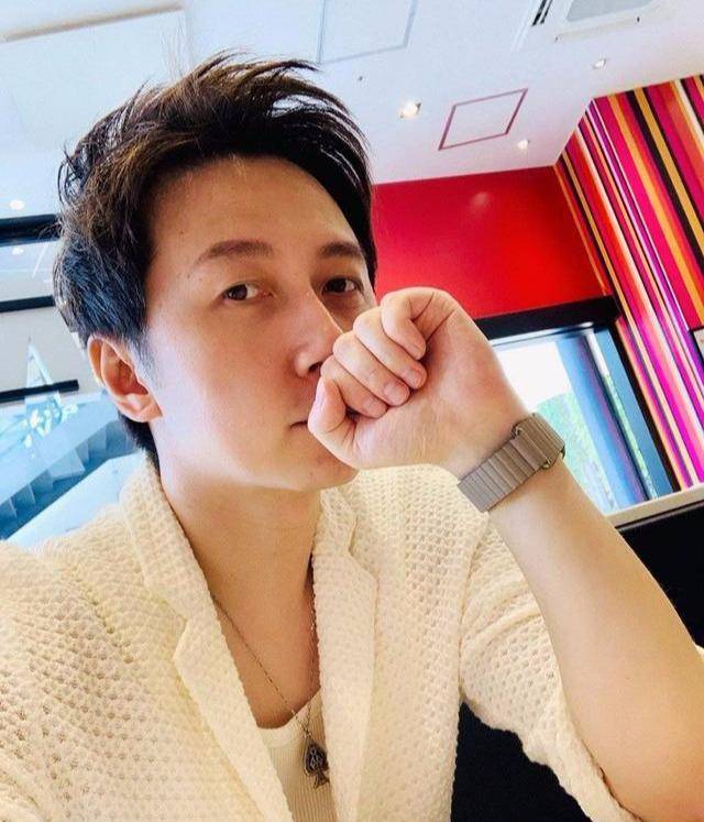 魔术,33岁心理术,《心理罪》李易峰原型真不简单_表演_姜松明_舞台