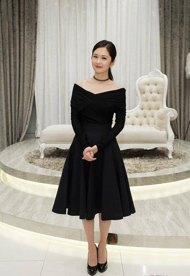 37岁张娜拉真会穿!