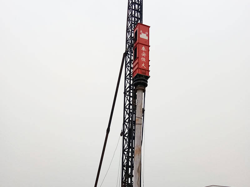 冲击式液压打桩锤_施工_锤芯_能量