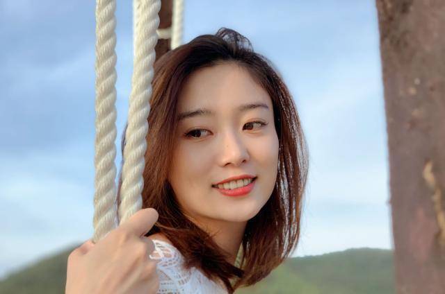 《等着我》主持人舒冬,李七月广受好评,3大原因让他们征服观众_魅力