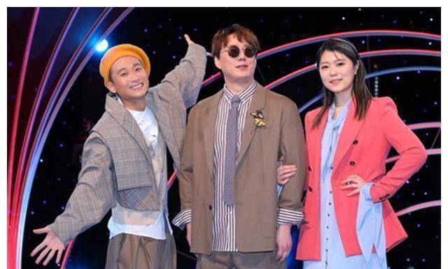 45岁盲人歌手萧煌奇称自己仍单身,请女孩投简历_女友_曹雅雯_认可