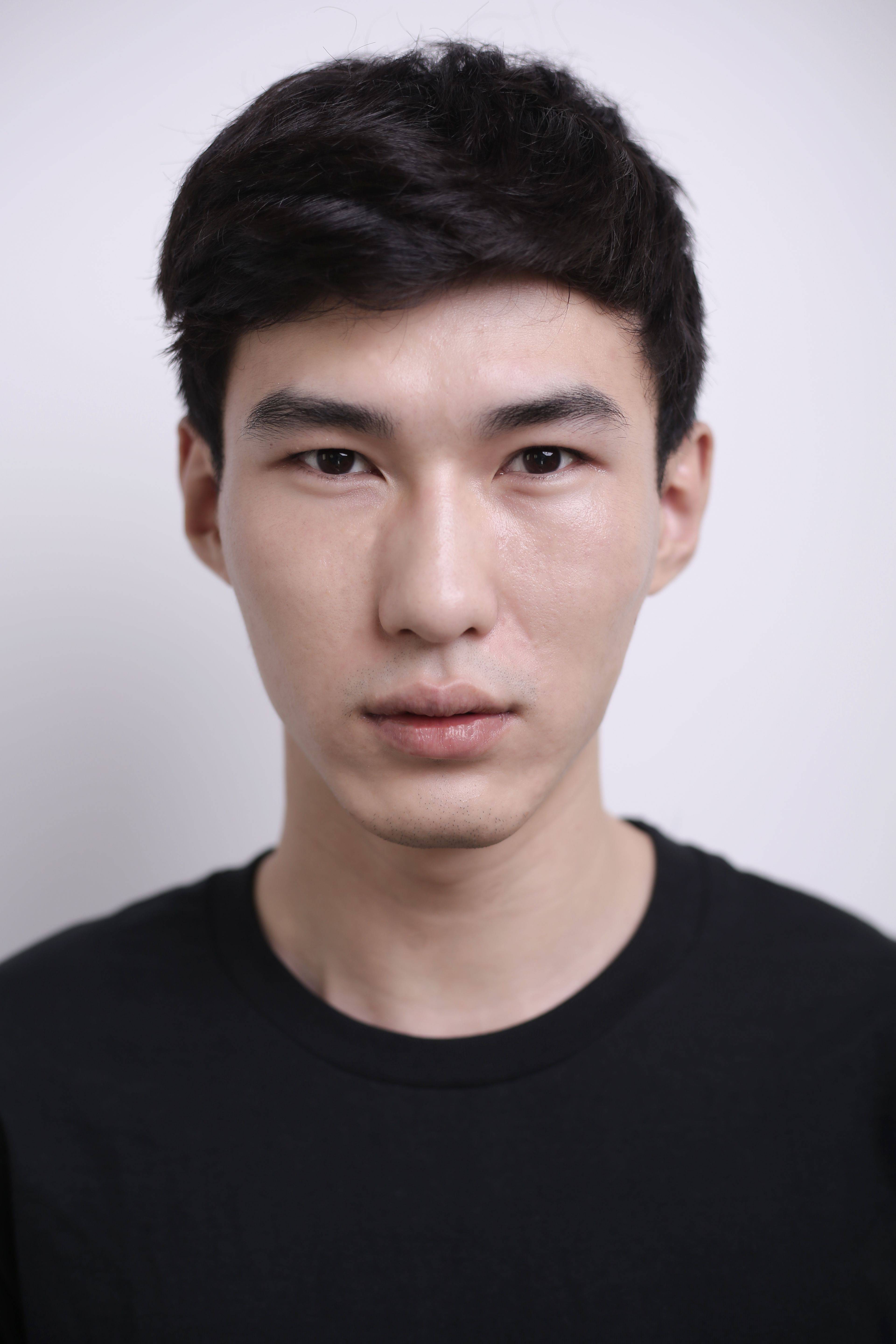 超模罗文杰机场街拍带出新时尚_科普_因为_基本