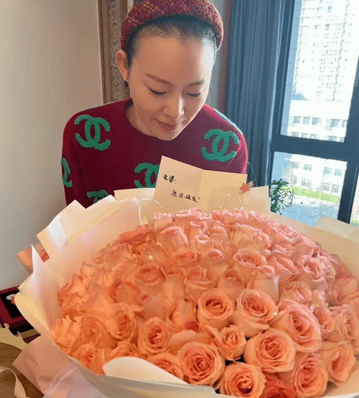 家境显赫是位白富美,完全不输九球天后潘晓婷_张媛媛_妻子_时间