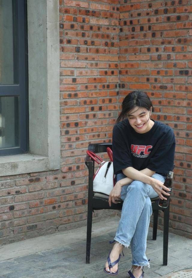 李曼萱 来自搜狐网