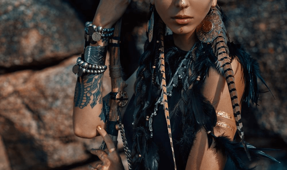 亚马逊"女儿国"部落,没有一个男性,她们是靠什么繁衍后代的?