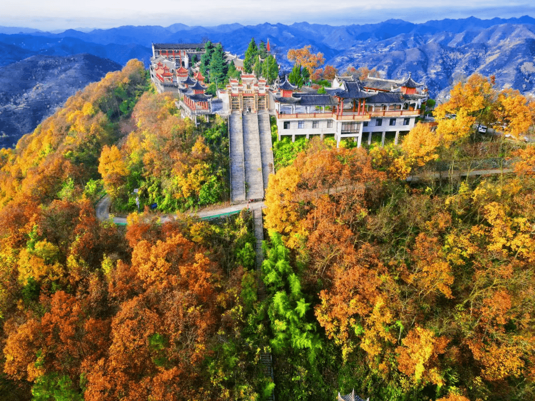 龙王山风景区图片