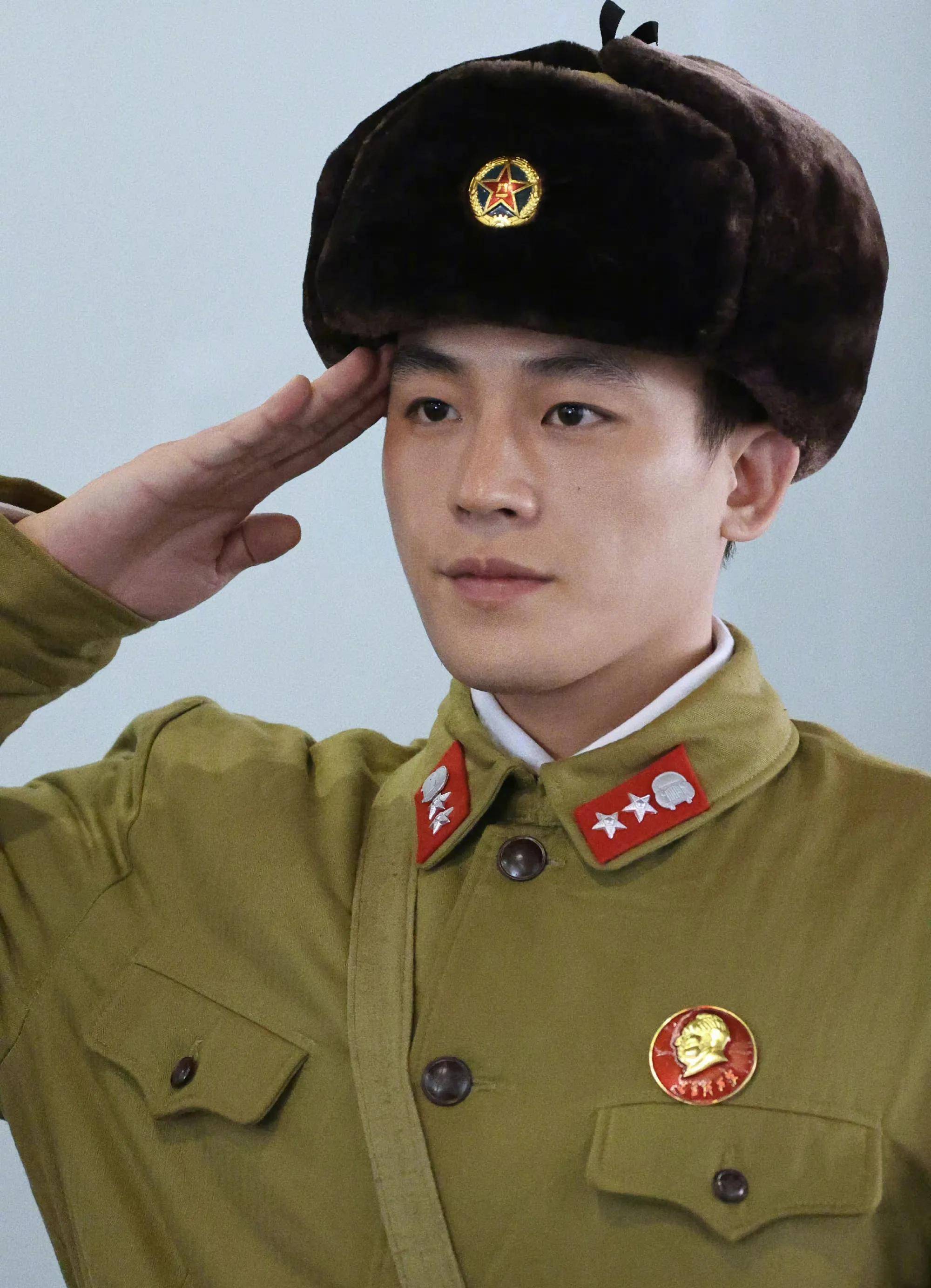 欧豪:30而立了,就这么着吧_演技_实力派_野猫