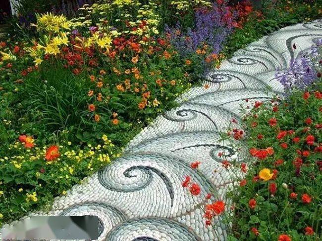 这样的石头路,真美!