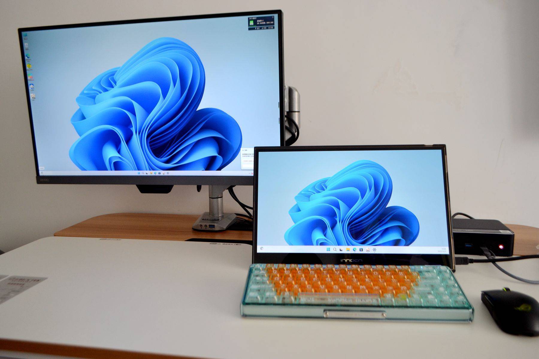 到底该不该买便携屏？手机+便携屏真能变电脑？联合创新15Q1F测评