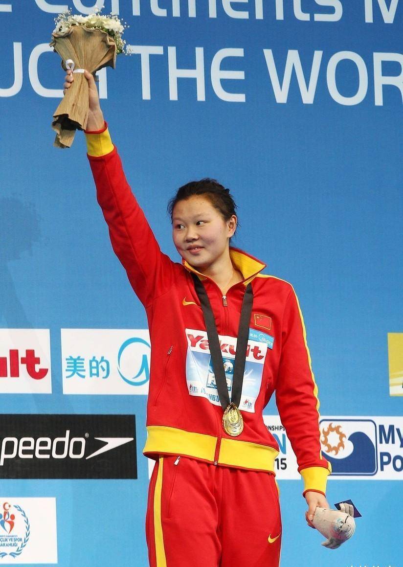 刘子歌随54岁老公移民后近况曝光:热心帮武汉籍世界冠军买口罩_赵菁