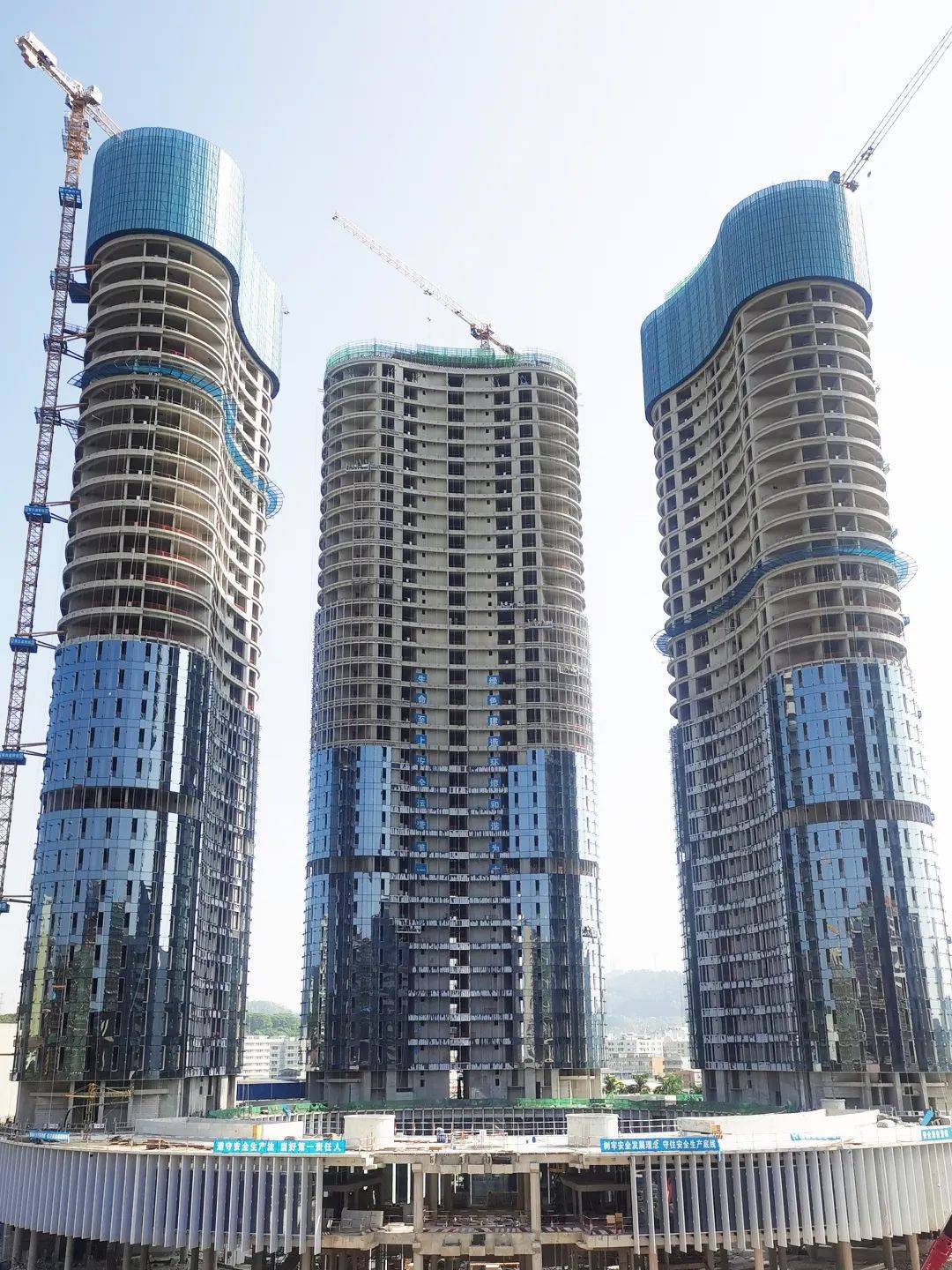 串起灵动的"岛屿" | oppo长安研发中心部分结构封顶_设计_团队_塔楼