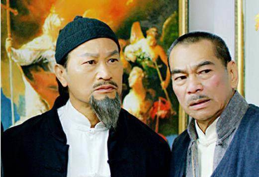 当初未进影坛的杨紫琼曾跟狄威学过武打,包括洪金宝老婆高丽虹的武打