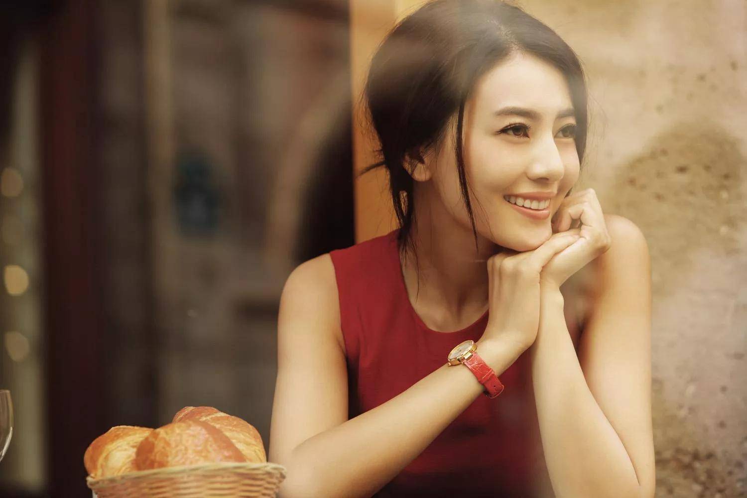高圆圆问张亚东:何时娶我?张亚东却说:你想结婚,可我未必想娶