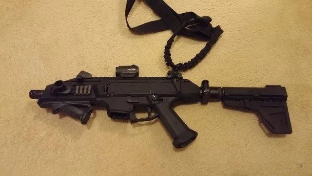 枪纲——中国特有的警用装备_枪支_手枪_原因