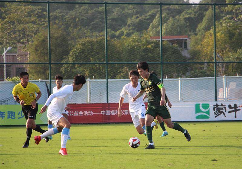 "全国青年足球联赛：培育中国足球未来的摇篮"