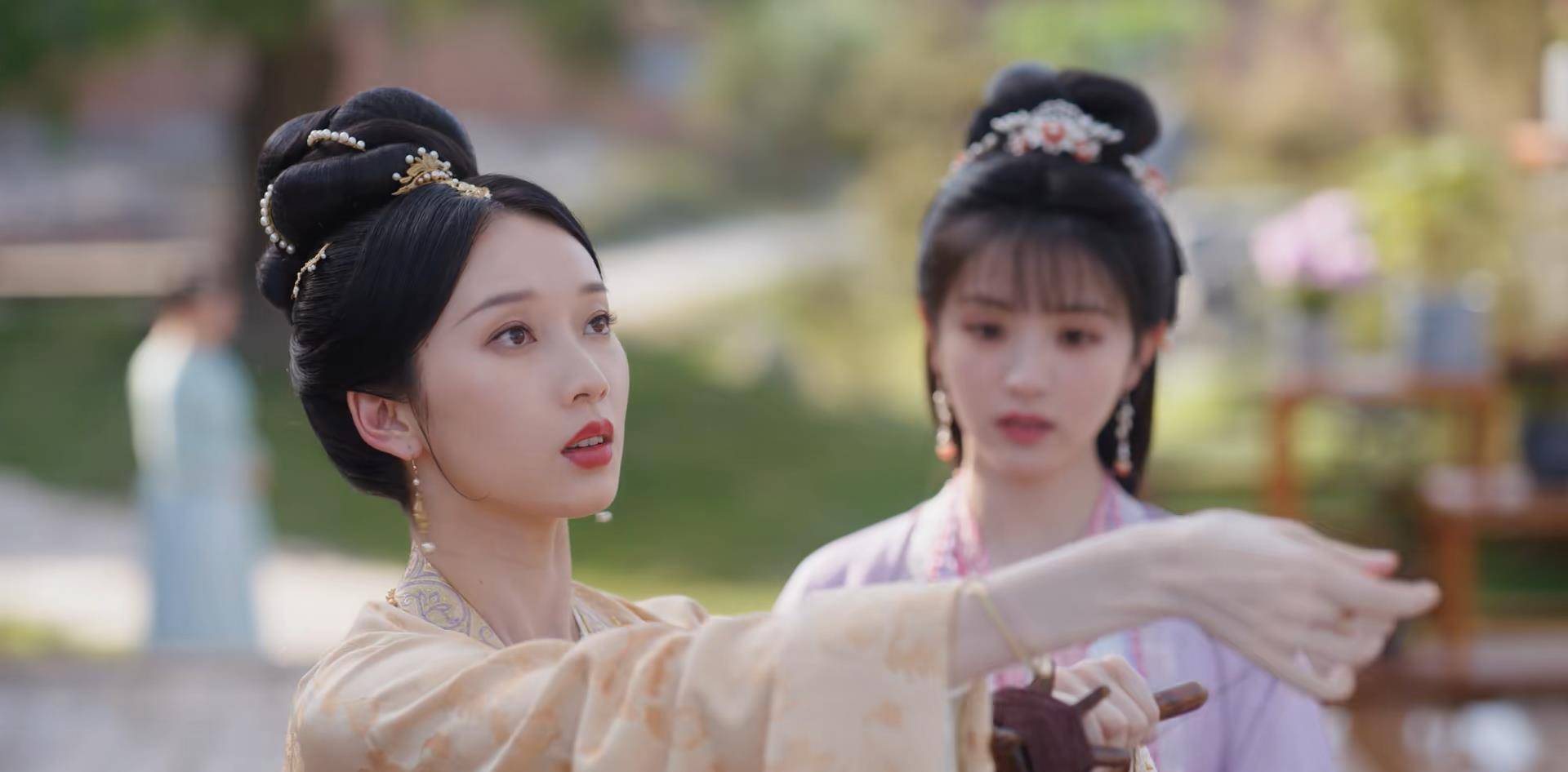 原创
            展开说说《卿卿日常》和谐的“CP大乱炖”，10组都挺行1
