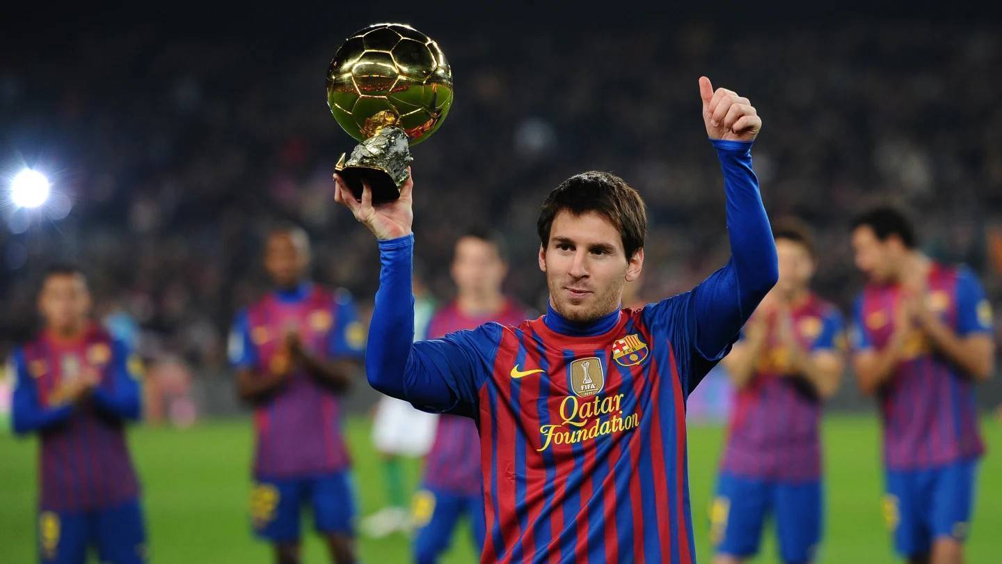 2021年8月10日,梅西加盟巴黎圣日耳曼.