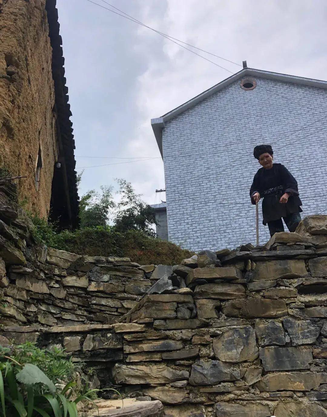 摩旅湘西十八湾村,从出发到返回1小时58分钟_村子_公路_到达