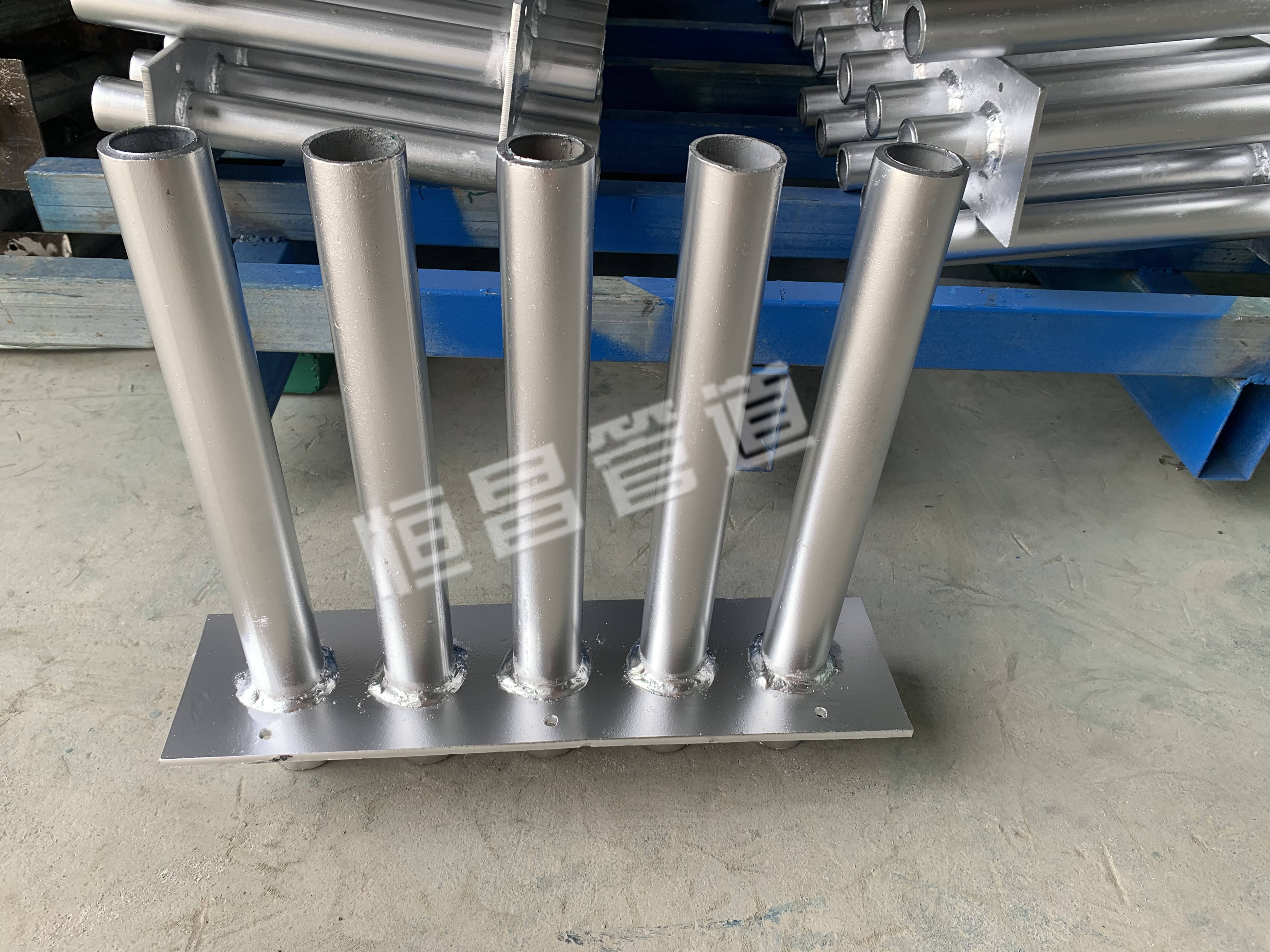 强电穿墙密闭肋安装和调整_施工_要求_套管