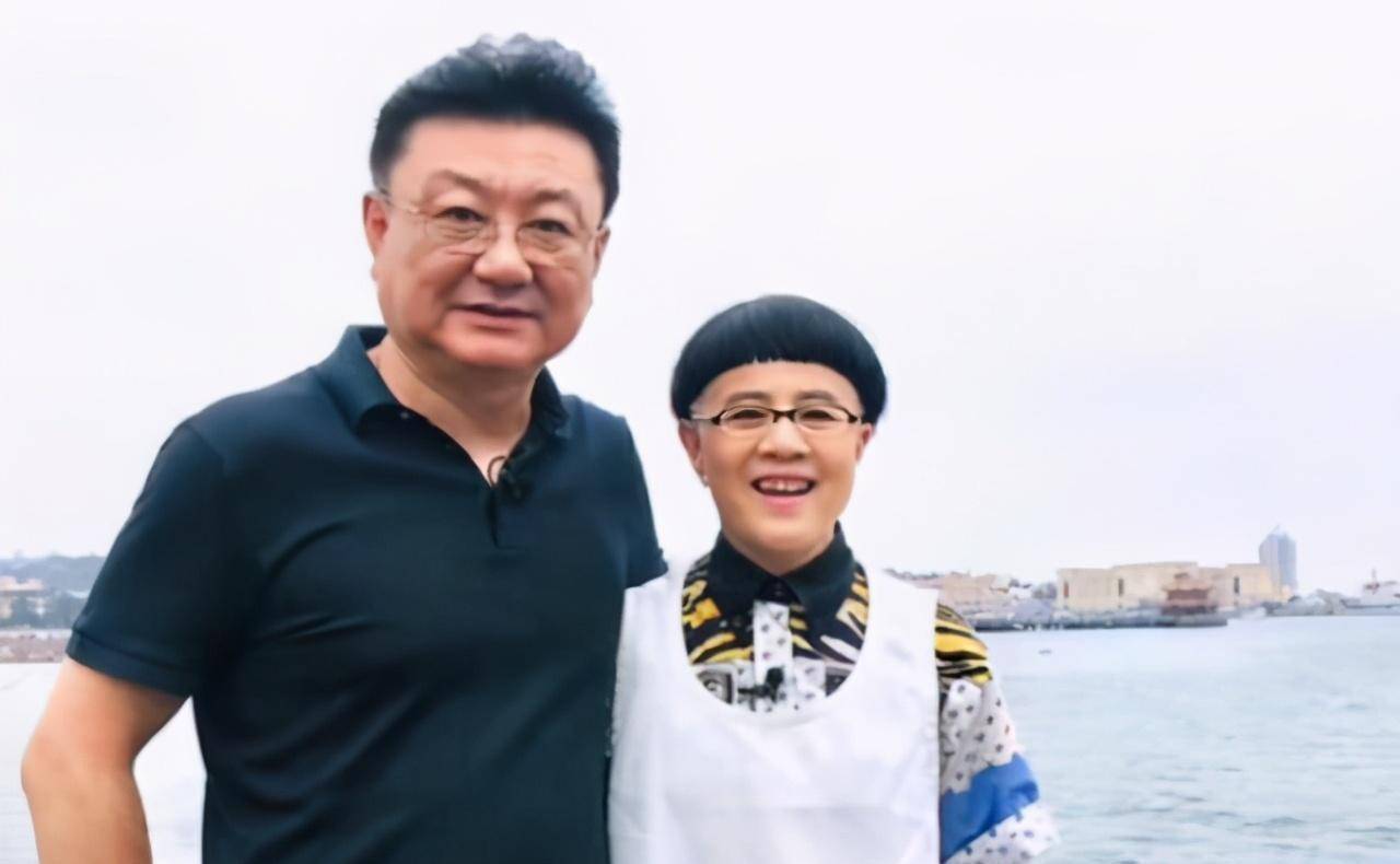 电视主持人王世林:工作29年从不化妆,妻子不仅是才女也是同行_夫妻