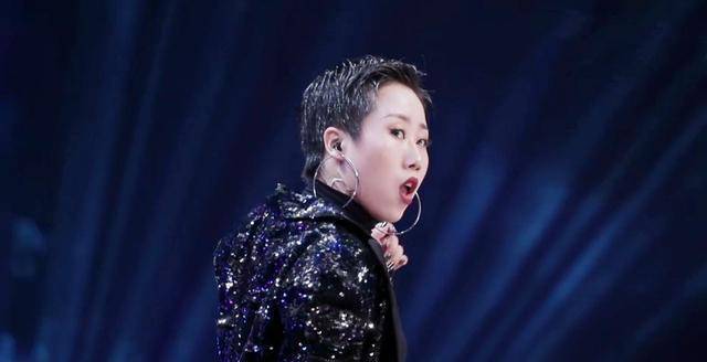 到底是谁能改变女团定义,中性风到底能不能融入到女团?