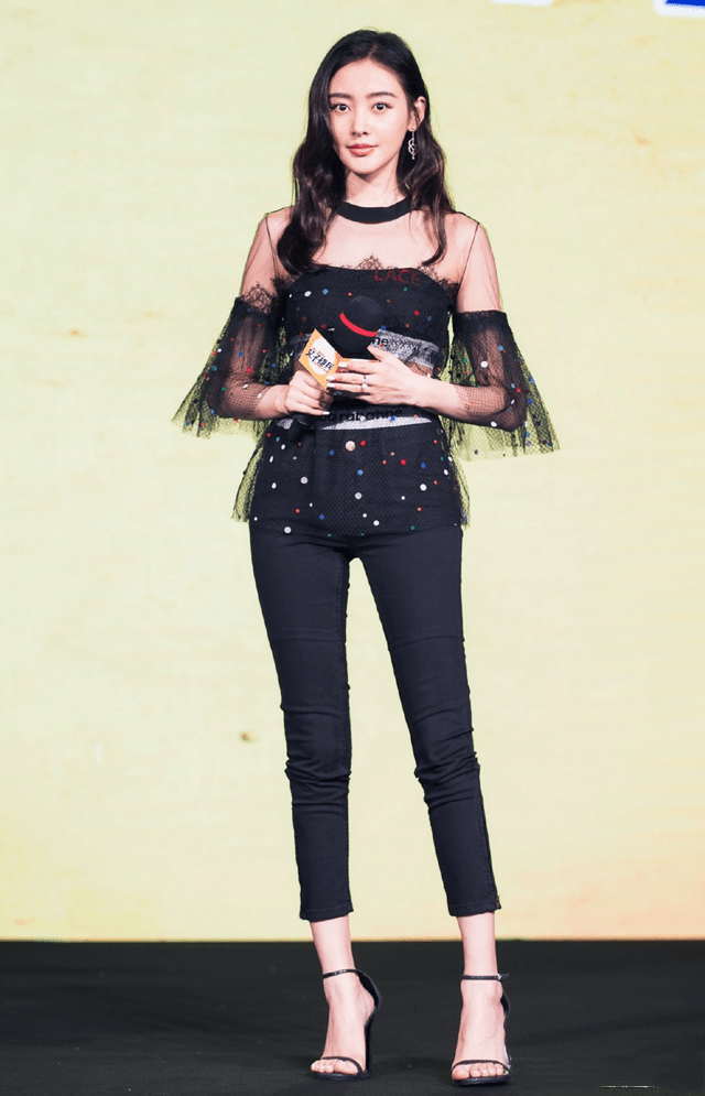 张天爱的"西瓜臀"太迷人!